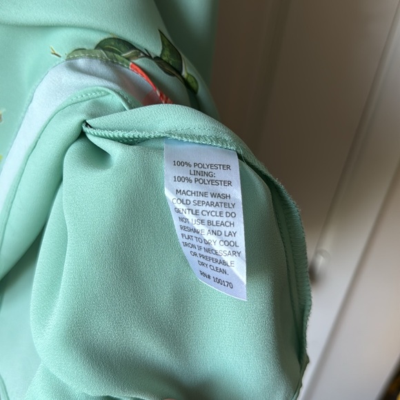 L Adrienne Vittadini - Picture 5 of 6